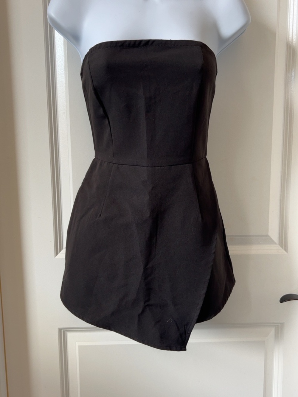 Tobi Black Strapless Faux Wrap Skort Romper XS Petite Pockets